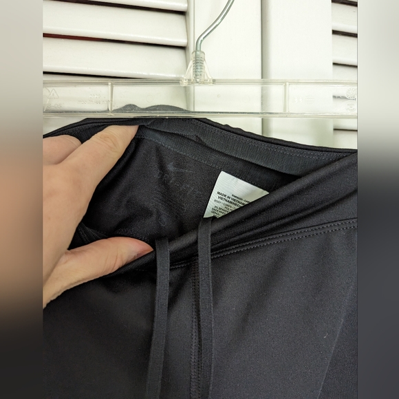 Nike Dri-Fit Shorts Size XS - Picture 4 of 4